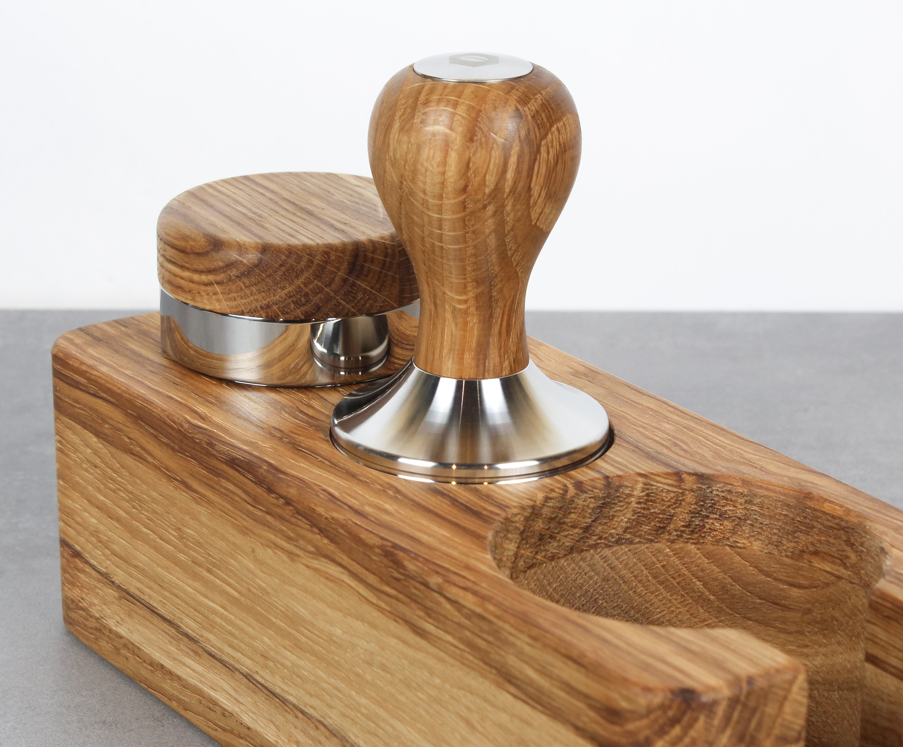 Tamper aus Eiche in 51mm, 54mm & 58.5mm